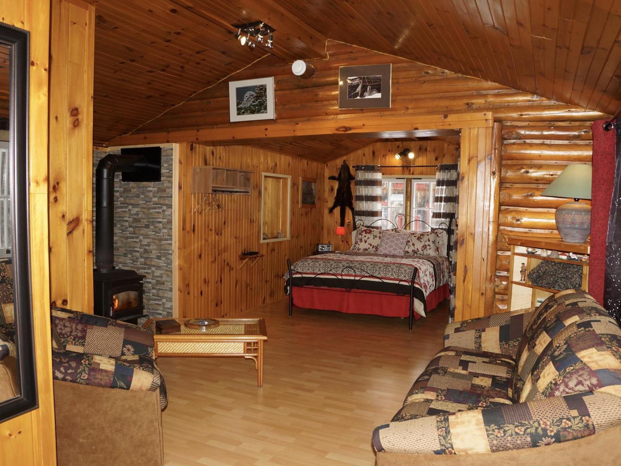 Domaine Le Bostonnais - Le Village En Bois Rond La Tuque Rum bild