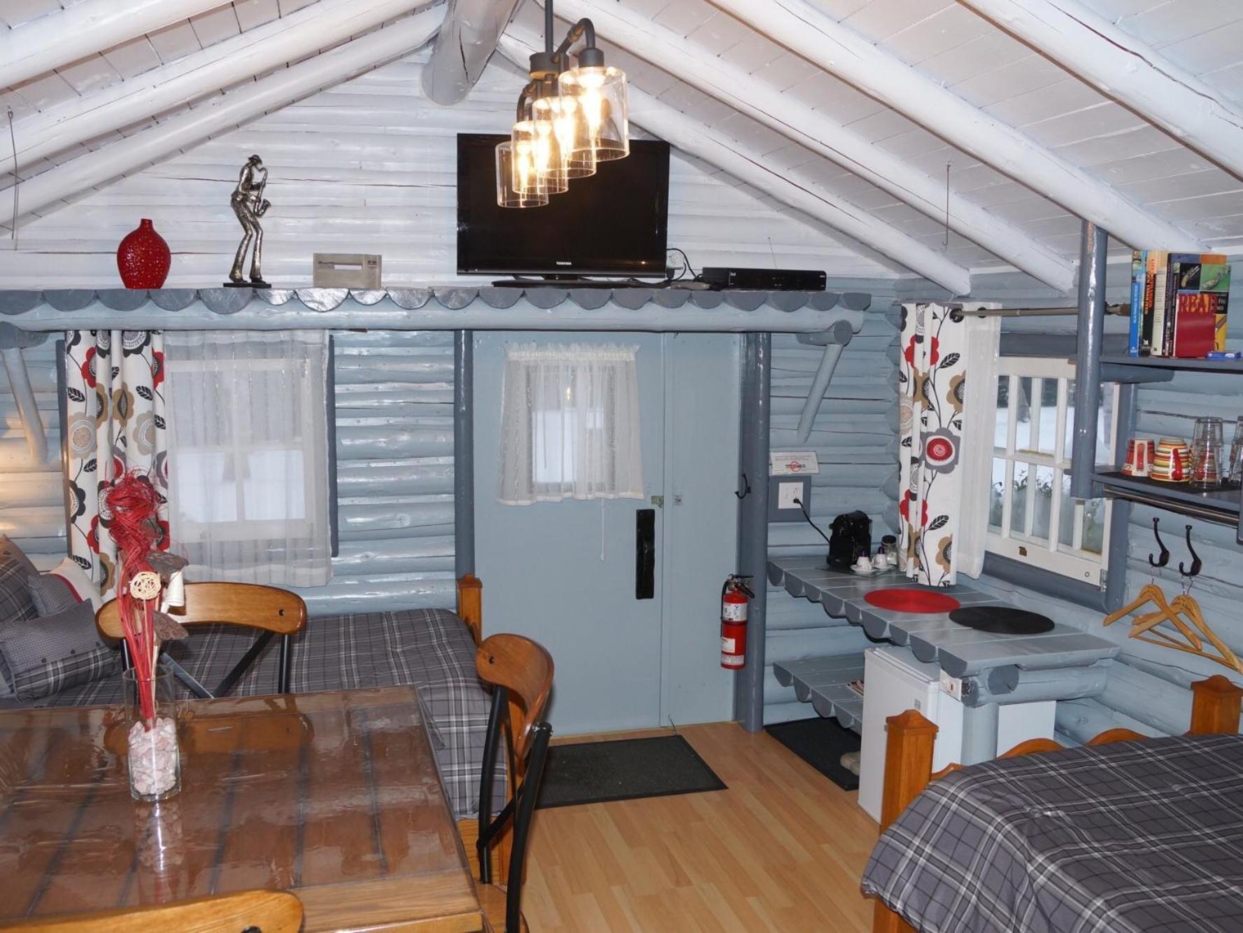 Domaine Le Bostonnais - Le Village En Bois Rond La Tuque Rum bild